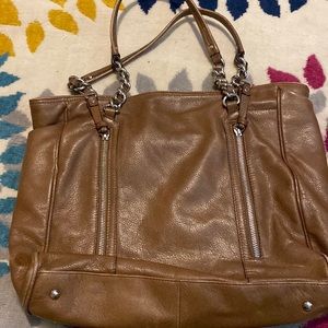 B makowsky brown leather purse